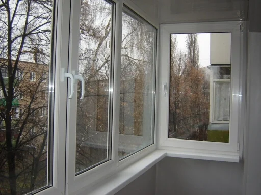 Остекление балконов в Вышгороде